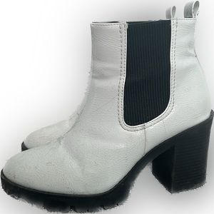 White Booties, Size 37/6.5
